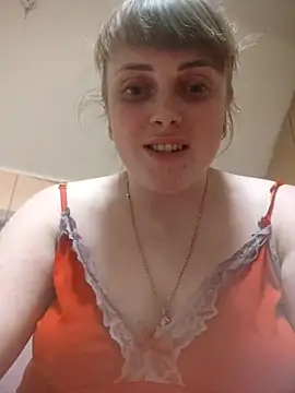 Snapshot of CoddessCrystal chatting on February 8, 2026, 7:22 pm CoddessCrystal online show from February 8, 2026, 7:22 pm