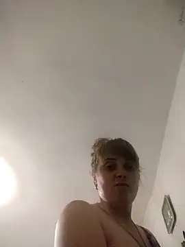 Snapshot of CoddessCrystal chatting on November 8, 2025, 4:49 am CoddessCrystal online show from November 8, 2025, 4:49 am