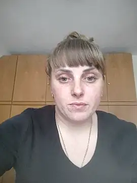 Snapshot of CoddessCrystal chatting on February 19, 2026, 2:25 pm CoddessCrystal online show from February 19, 2026, 2:25 pm