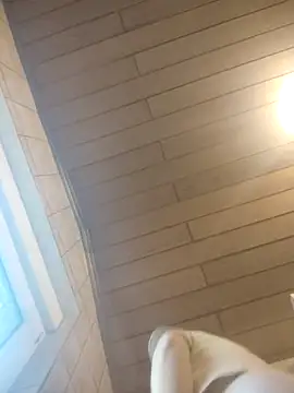 Snapshot of CoddessCrystal chatting on February 3, 2026, 8:52 am CoddessCrystal online show from February 3, 2026, 8:52 am