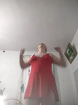 Snapshot of CoddessCrystal chatting on January 10, 2026, 5:47 am CoddessCrystal online show from January 10, 2026, 5:47 am