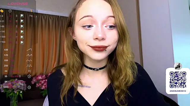 Snapshot of _SofiaBrown chatting on May 3, 2026, 1:58 pm SofiaBrown online show from May 3, 2026, 1:58 pm