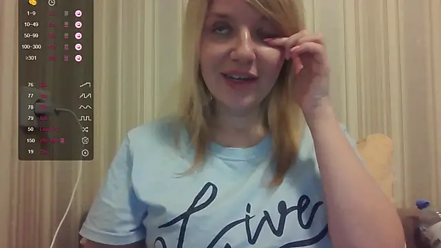 urbadkitty online show from October 10, 2025, 1:56 pm