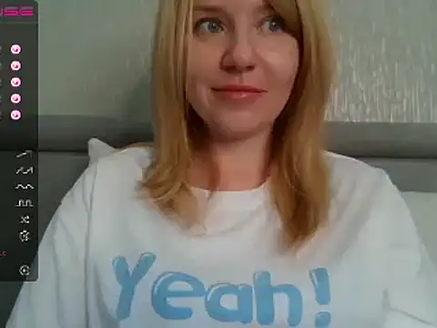 urbadkitty online show from March 10, 2025, 6:38 am