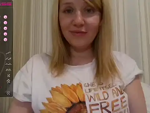 urbadkitty online show from February 16, 2025, 2:10 pm