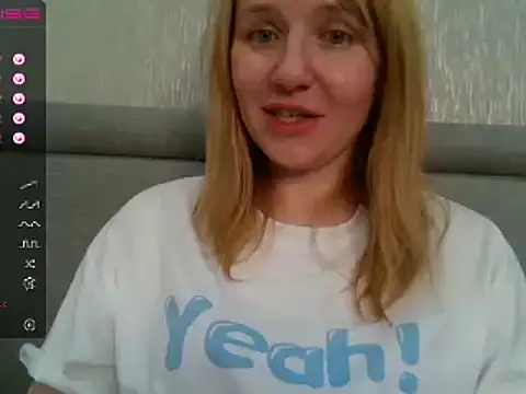 urbadkitty online show from January 14, 2025, 9:45 am