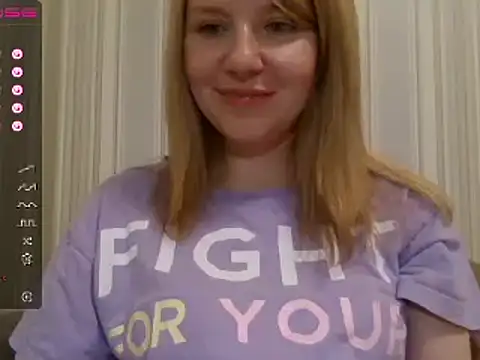 urbadkitty online show from March 13, 2025, 5:07 pm