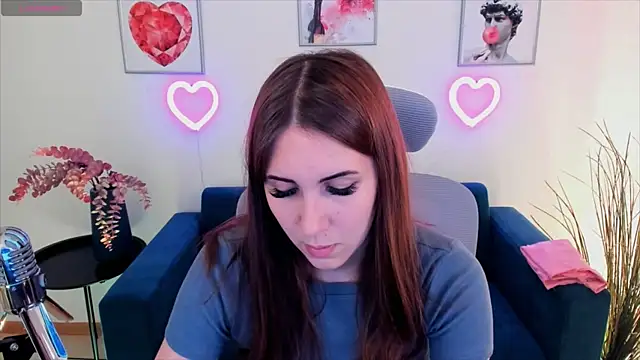 NellieMccaffrey online show from January 13, 2025, 10:35 pm