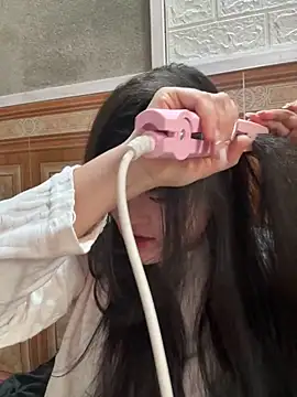 Anges893 online show from December 2, 2025, 3:41 am