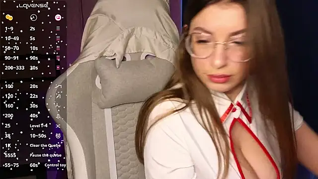 Snapshot of EuphoriaHaily chatting on February 27, 2025, 12:56 pm EuphoriaHaily online show from February 27, 2025, 12:56 pm