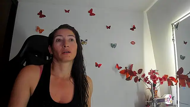 Snapshot of avatomas_02 chatting on February 23, 2025, 12:30 am avatomas 02 online show from February 23, 2025, 12:30 am