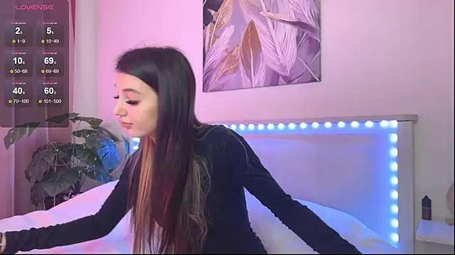 Snapshot of Veronica_leal chatting on December 16, 2025, 11:14 am Veronica leal online show from December 16, 2025, 11:14 am