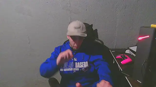 Superoz77 online show from January 28, 2025, 5:32 am