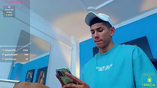 Snapshot of Valerio_20 chatting on January 15, 2025, 11:30 pm Valerio 20 online show from January 15, 2025, 11:30 pm