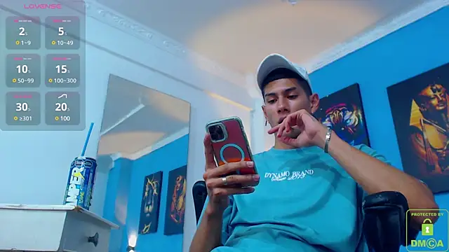 Snapshot of Valerio_20 chatting on January 15, 2025, 8:16 pm Valerio 20 online show from January 15, 2025, 8:16 pm