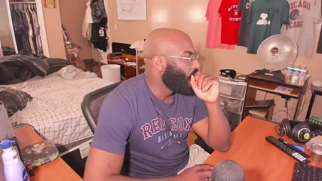 MrChuckDailyXXX online show from November 22, 2025, 2:10 am