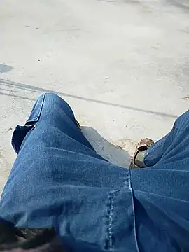 murokkk31 online show from December 31, 2024, 7:10 am