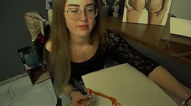 luxie milady online show from February 10, 2025, 4:36 pm