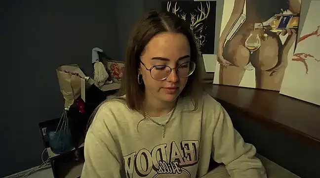 luxie milady online show from February 11, 2025, 4:46 pm