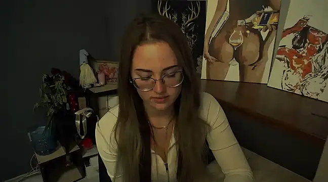 luxie milady online show from March 3, 2025, 4:05 pm