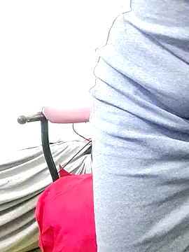 Hangem111 online show from December 23, 2025, 1:38 am