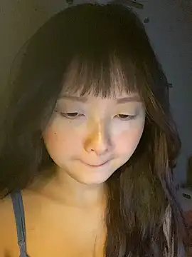 Snapshot of Alice1818 chatting on January 6, 2025, 7:24 pm Alice1818 online show from January 6, 2025, 7:24 pm