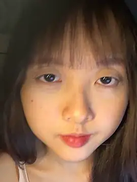 Snapshot of Alice1818 chatting on March 16, 2025, 9:37 pm Alice1818 online show from March 16, 2025, 9:37 pm