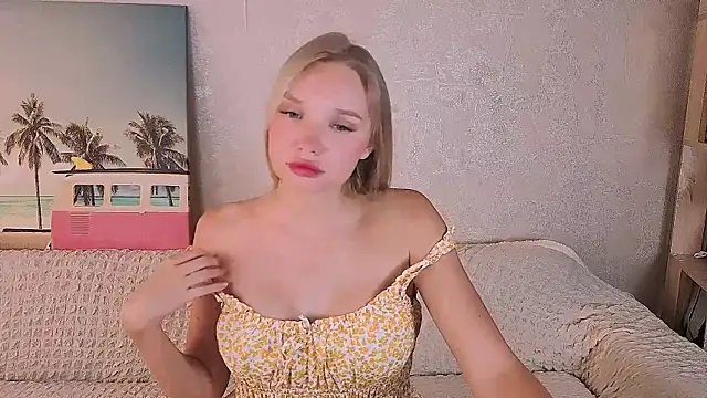 BoysLoveBlondee online show from September 23, 2025, 6:31 am