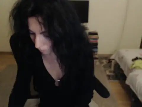 Snapshot of Emmatoo chatting on October 14, 2025, 5:24 pm Emmatoo online show from October 14, 2025, 5:24 pm