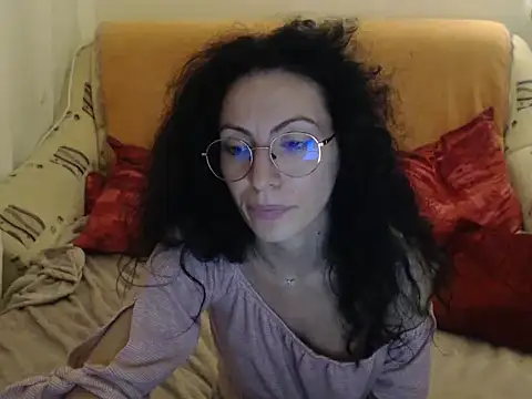 Snapshot of Emmatoo chatting on October 25, 2025, 9:26 pm Emmatoo online show from October 25, 2025, 9:26 pm