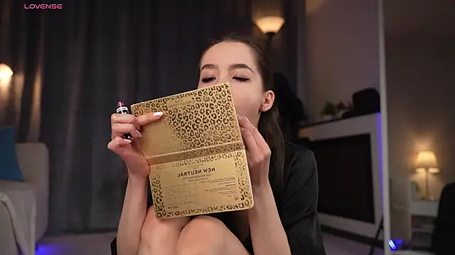 Amely Young online show from March 5, 2026, 1:24 am