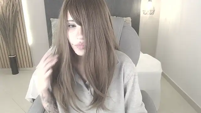 Snapshot of celestica_rose chatting on June 11, 2026, 9:12 pm celestica rose online show from June 11, 2026, 9:12 pm