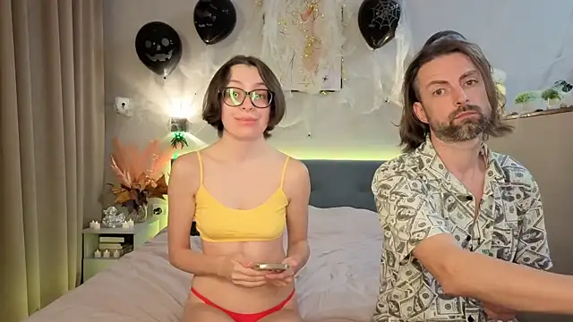 Snapshot of Verh_i_niz_ chatting on November 27, 2025, 10:21 pm Verh i niz online show from November 27, 2025, 10:21 pm