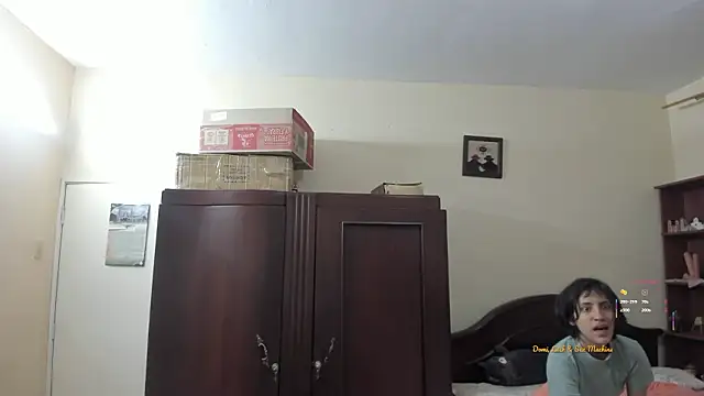 linnie  online show from February 28, 2026, 12:21 am