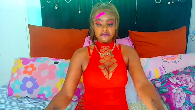 SAVAGExBOO online show from October 6, 2025, 9:15 pm