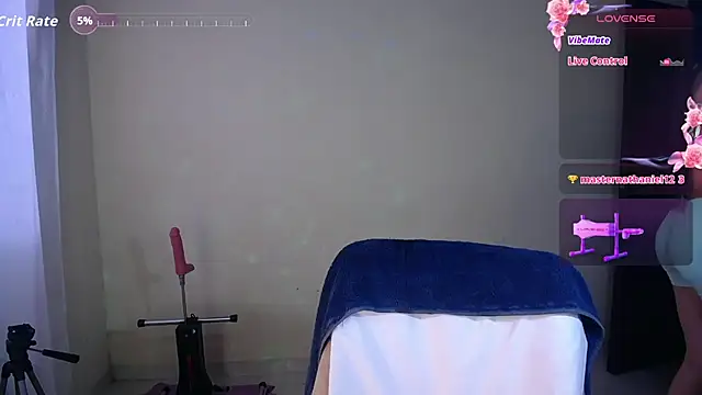 sashaHarding11 online show from November 3, 2025, 8:01 pm