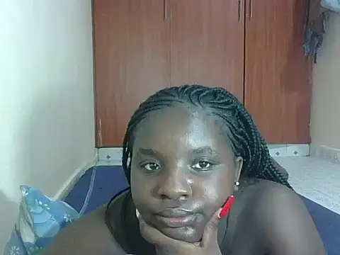 hotebbbyy online show from March 27, 2026, 1:45 pm