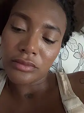 KyaraMiller online show from April 16, 2026, 4:02 am