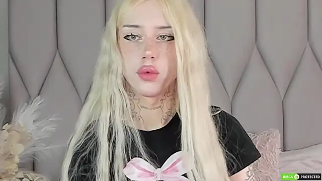 Snapshot of Joy_Barker chatting on September 19, 2025, 1:59 pm Joy Barker online show from September 19, 2025, 1:59 pm