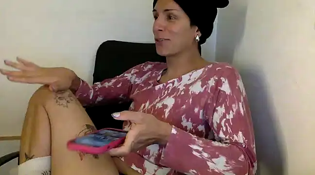 Snapshot of Thematrioshkaoficial24 chatting on December 2, 2024, 9:45 pm Thematrioshkaoficial24 online show from December 2, 2024, 9:45 pm