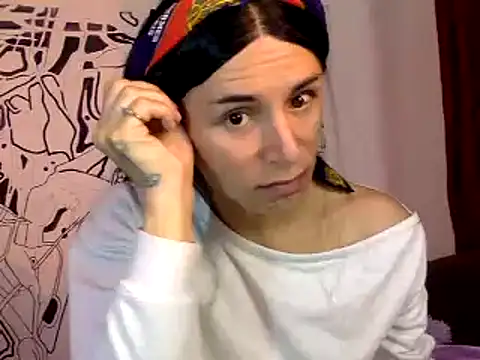 Snapshot of Thematrioshkaoficial24 chatting on March 18, 2025, 2:29 am Thematrioshkaoficial24 online show from March 18, 2025, 2:29 am