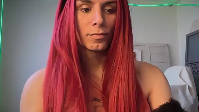 Snapshot of Thematrioshkaoficial24 chatting on November 13, 2025, 9:08 pm Thematrioshkaoficial24 online show from November 13, 2025, 9:08 pm