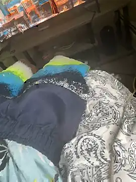 Snapshot of Big-dick_1 chatting on February 14, 2025, 8:59 pm Big-dick 1 online show from February 14, 2025, 8:59 pm