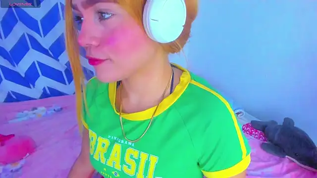 Snapshot of Sweet_MaryJane2 chatting on January 17, 2025, 4:28 am Sweet MaryJane2 online show from January 17, 2025, 4:28 am