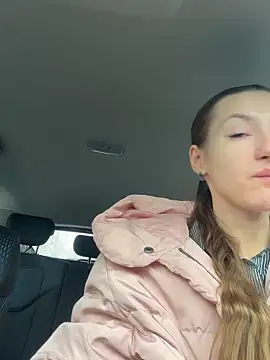 KateRedgar online show from March 20, 2026, 7:53 am