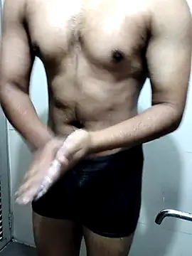 Snapshot of hottboy_39 chatting on May 19, 2026, 10:00 am hottboy 39 online show from May 19, 2026, 10:00 am