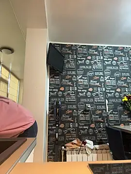 tanyagrey online show from October 29, 2025, 7:18 am