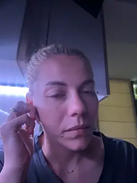 Snapshot of tanyagrey chatting on June 12, 2026, 6:33 am tanyagrey online show from June 12, 2026, 6:33 am