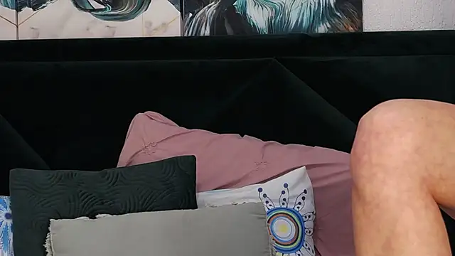 tanyagrey online show from February 14, 2026, 3:23 pm