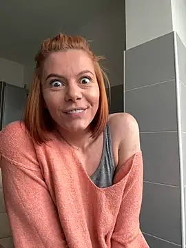 Snapshot of tanyagrey chatting on February 20, 2025, 8:17 am tanyagrey online show from February 20, 2025, 8:17 am